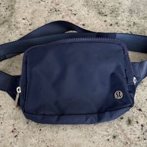 lululemon athletica Dark Blue Belt Bag 2L